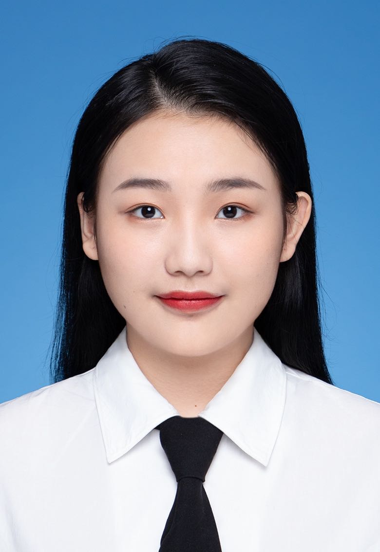 李昕恬